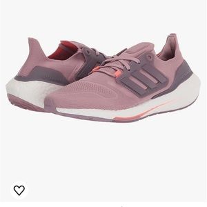 ULTRABOOST 22 SHOES - Magic Mauve/Legacy Purple/Turbo